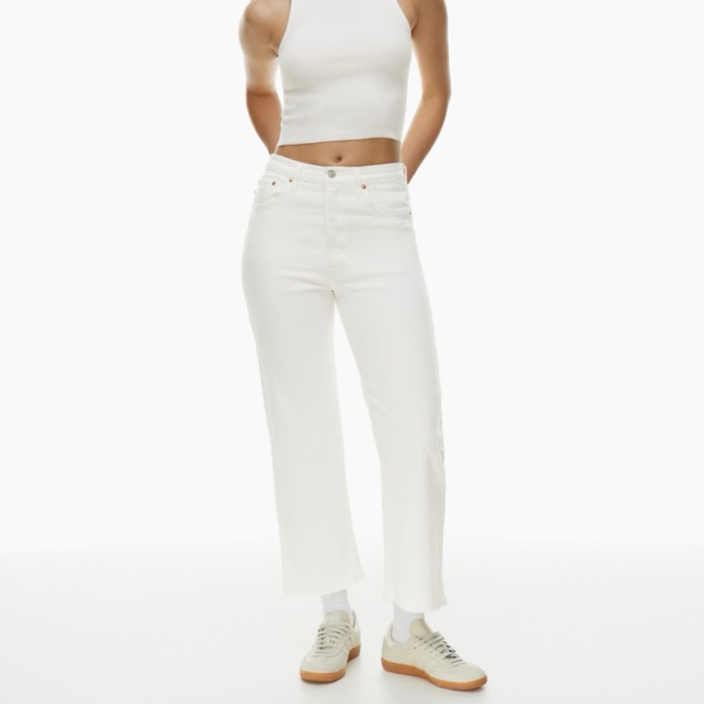 Levi’s rib cage straight ankle jean